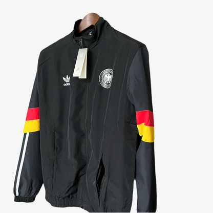 2024/25 German windbreaker