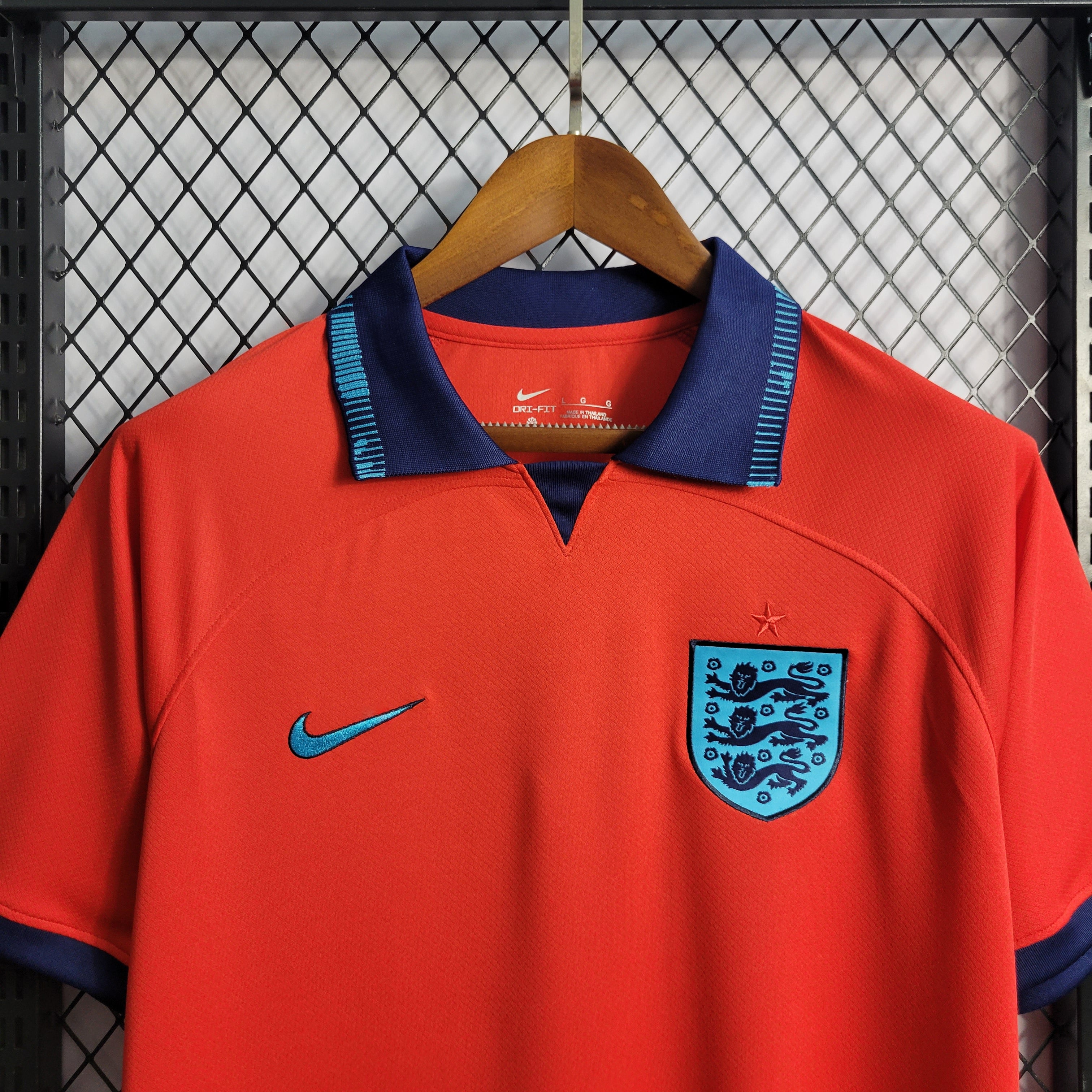 2022 England World Cup jersey away