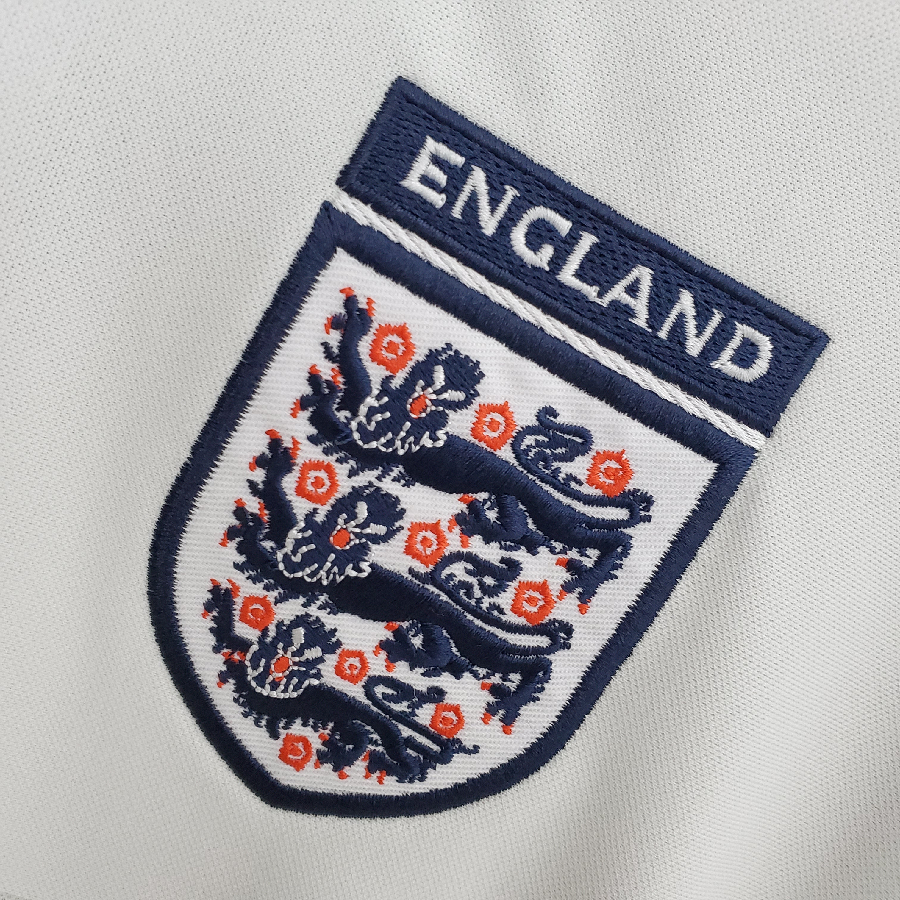 Retro 2000 England home