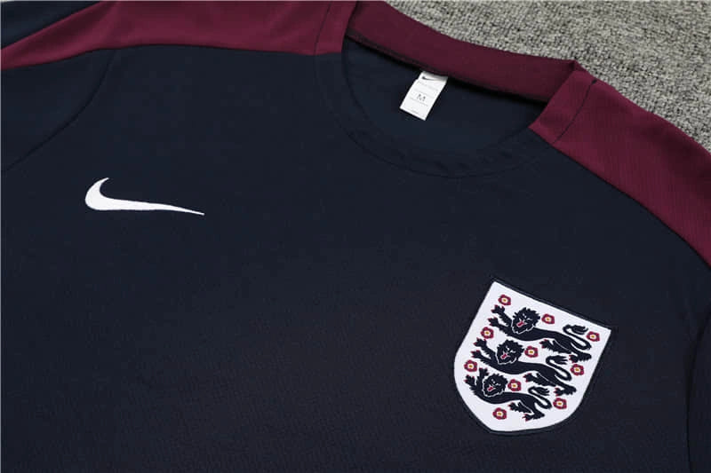 24-25 England training suit