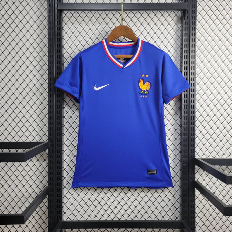 24/25 women France Home