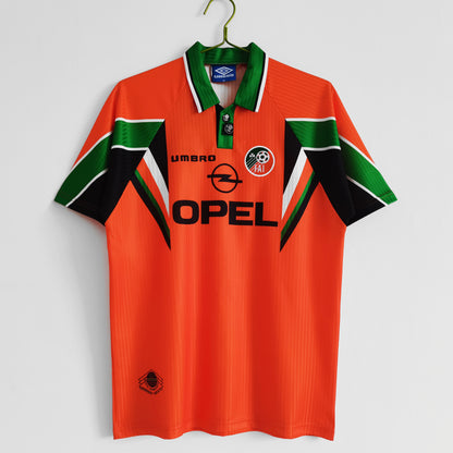 1997/98 Ireland away retro