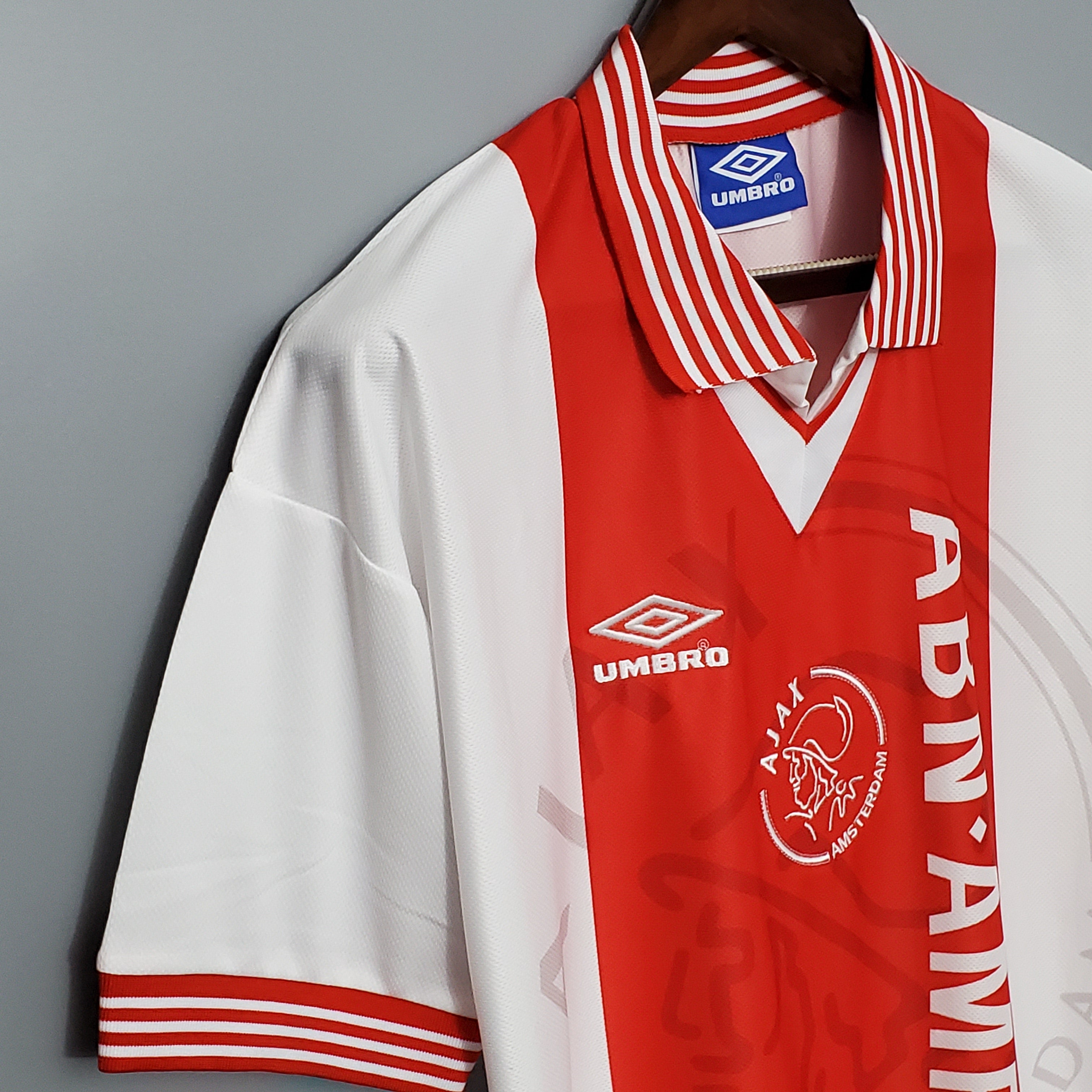 Retro Ajax 95/96 home