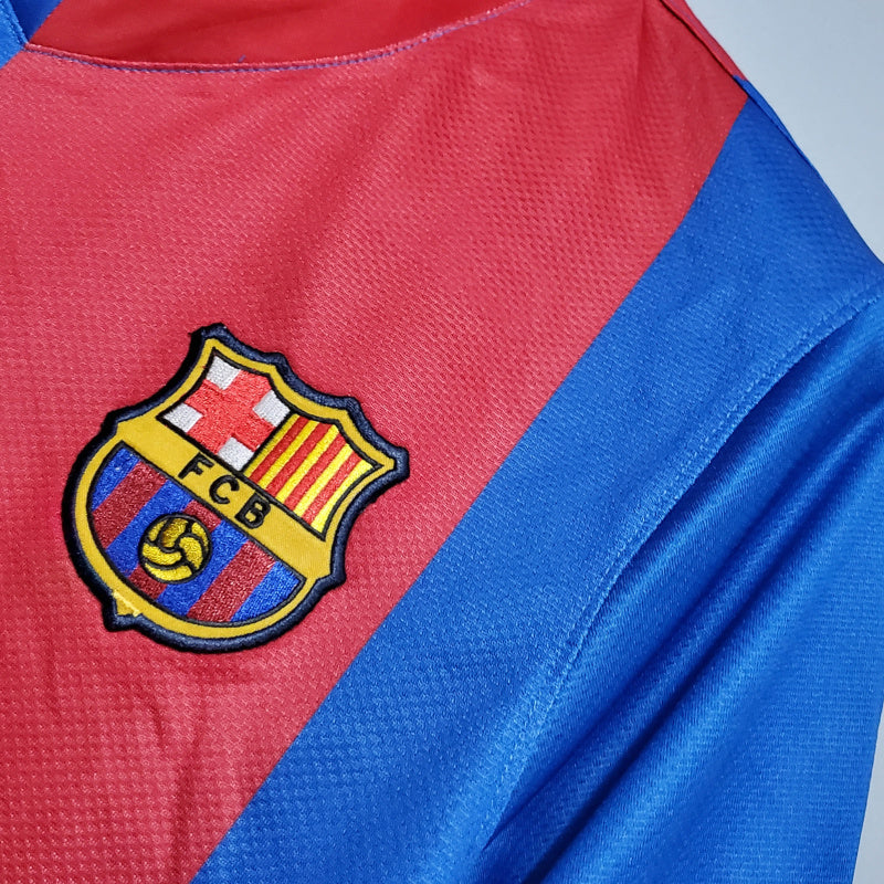 Retro Barcelona 06/07 home