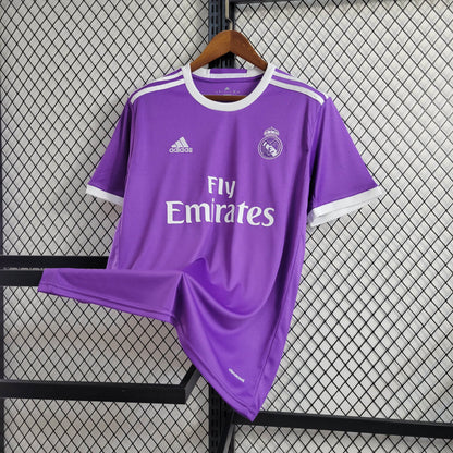 Retro Real Madrid 17/18 Away