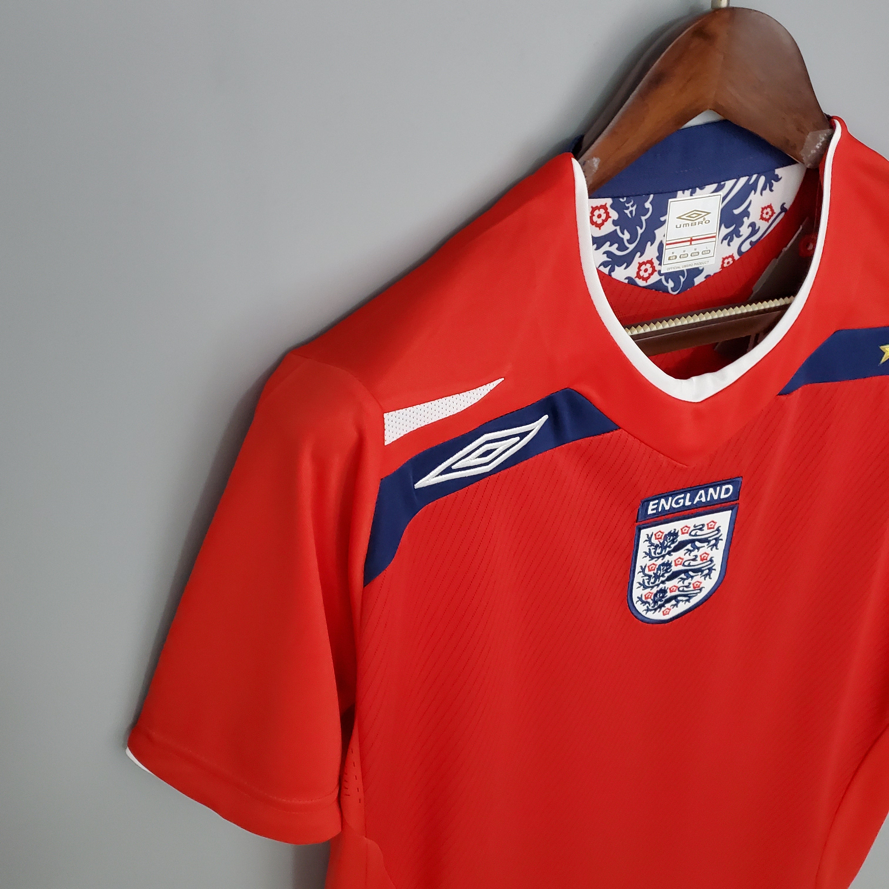 Retro England 08/10 away