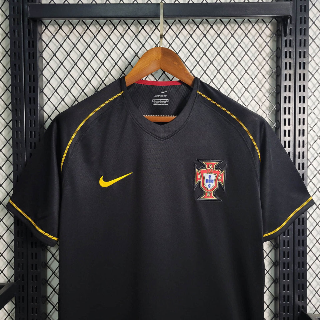 Retro 2006 Portugal Away