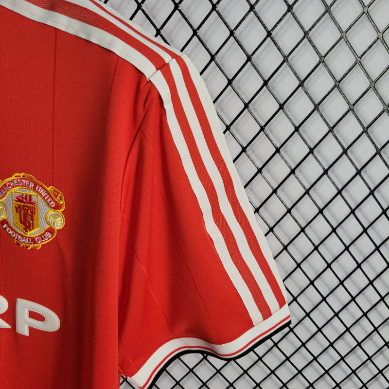 Retro 84 Manchester United Home