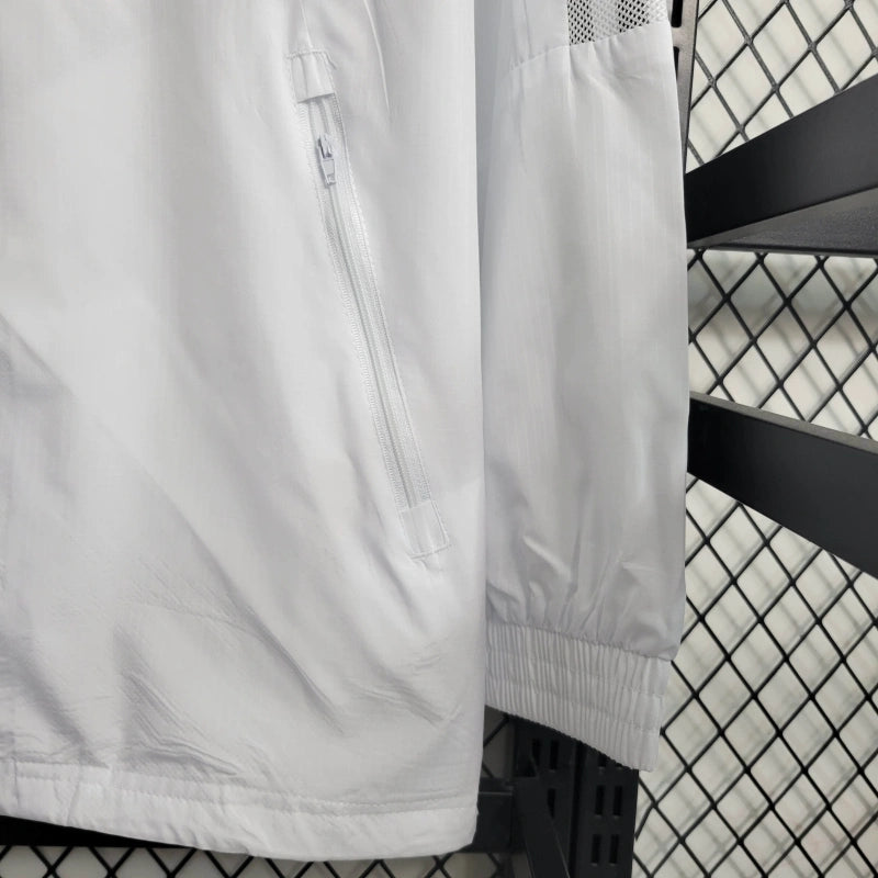 windbreaker real madrid