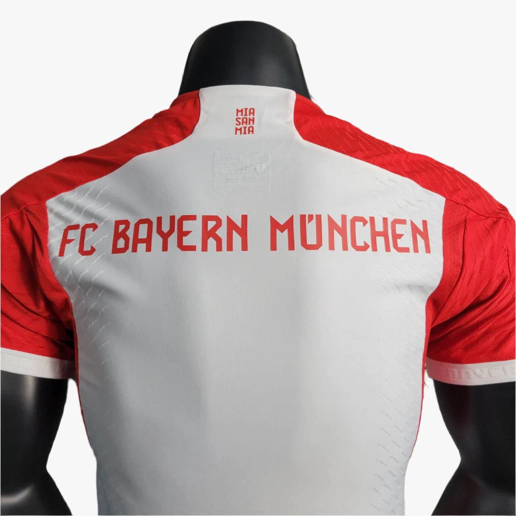 23-24 Player Bayern Munich Home