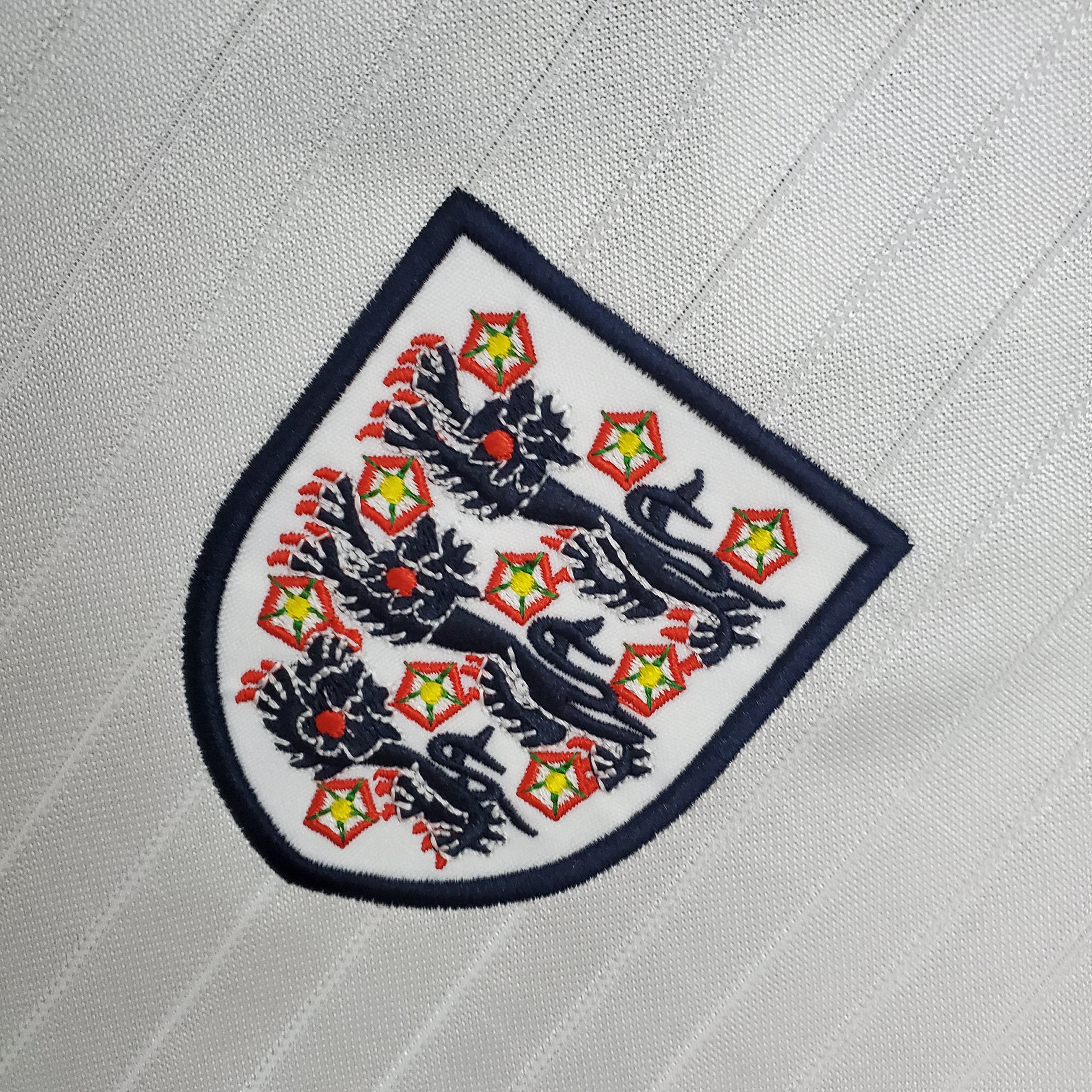 Retro 84/87 England home