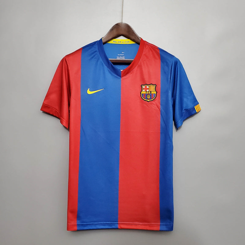 Retro Barcelona 06/07 home