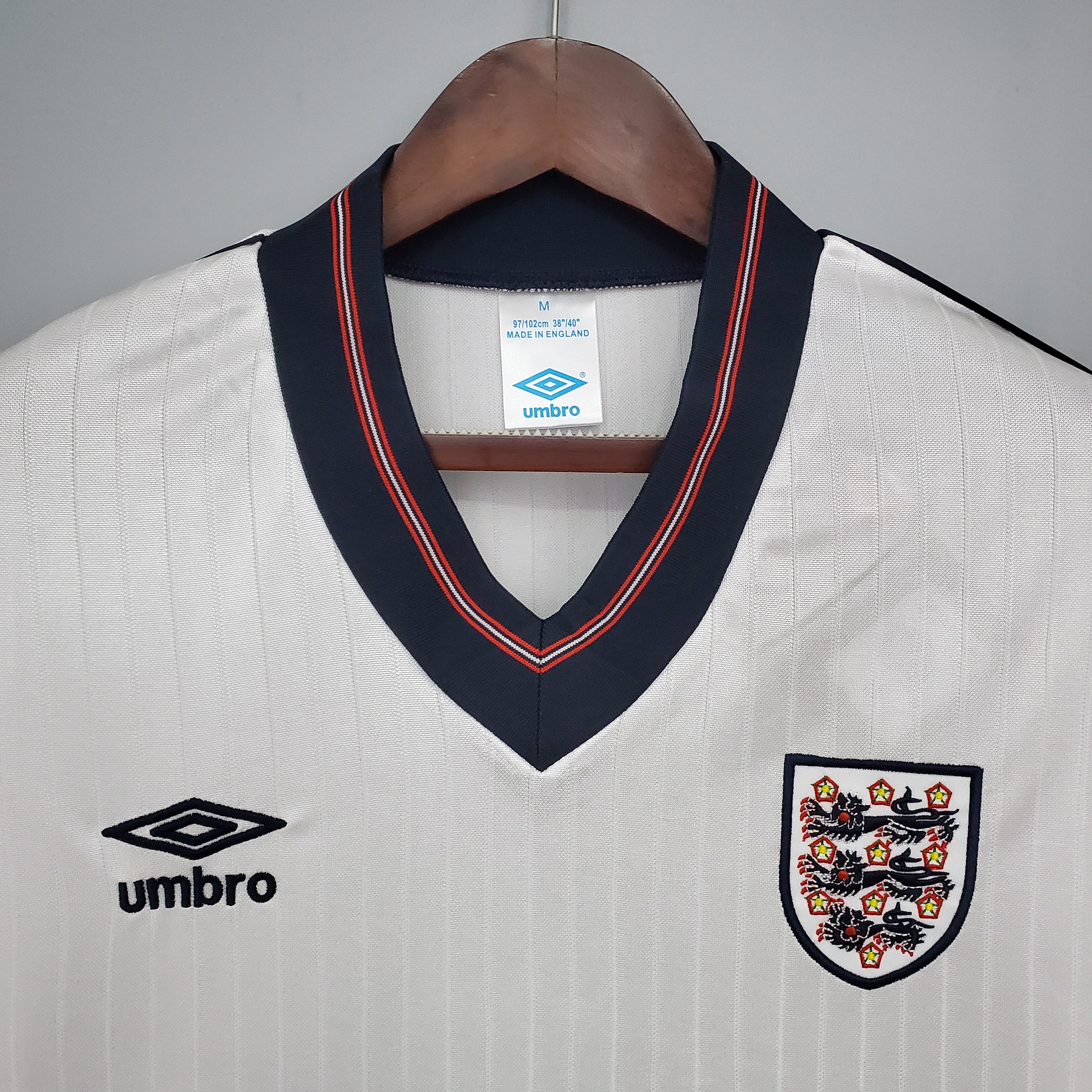 Retro 84/87 England home