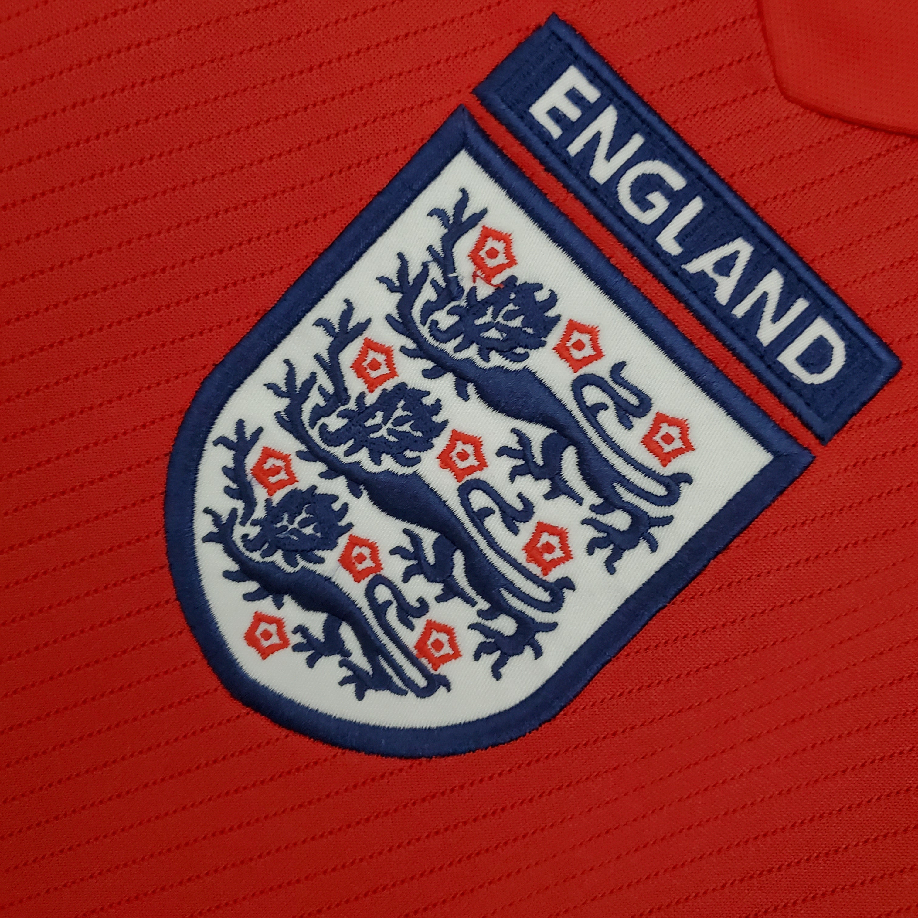 Retro England 08/10 away