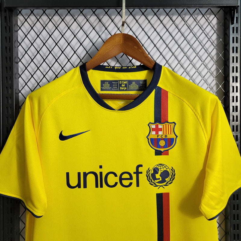 Retro 08/09 Barcelona Away