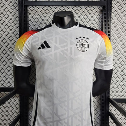 24/25 player Germany Home