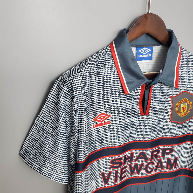 Retro 95/96 Manchester United away