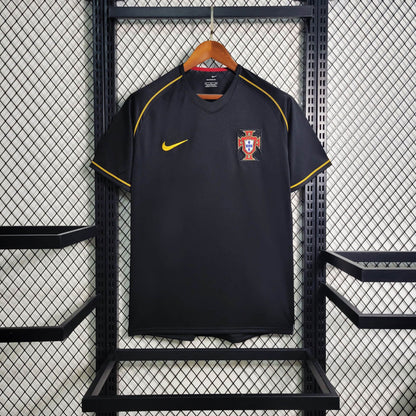 Retro 2006 Portugal Away