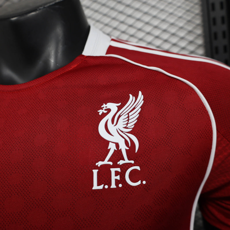 Authentic Soccer Jersey Reds Home Shirt 2025/26 Long Sleeve