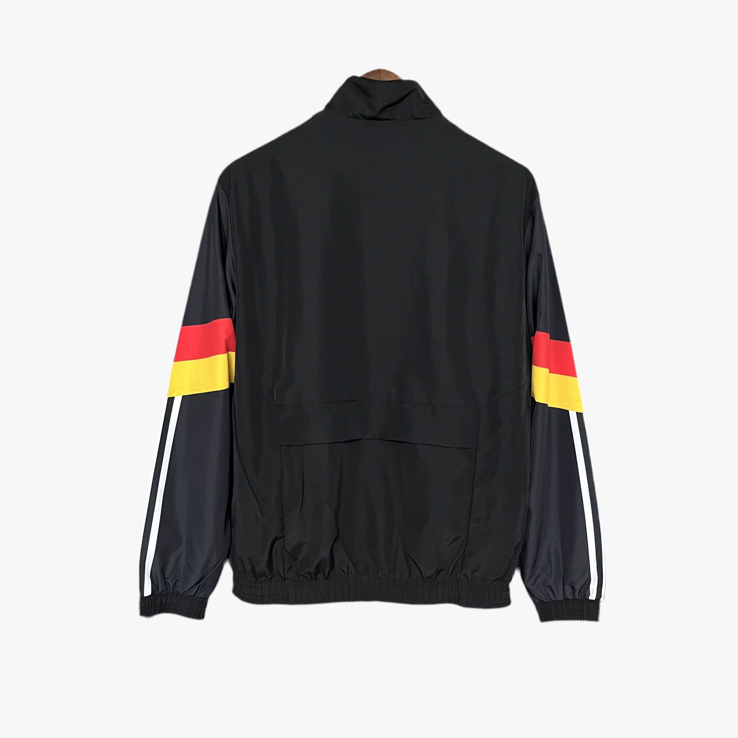 2024/25 German windbreaker