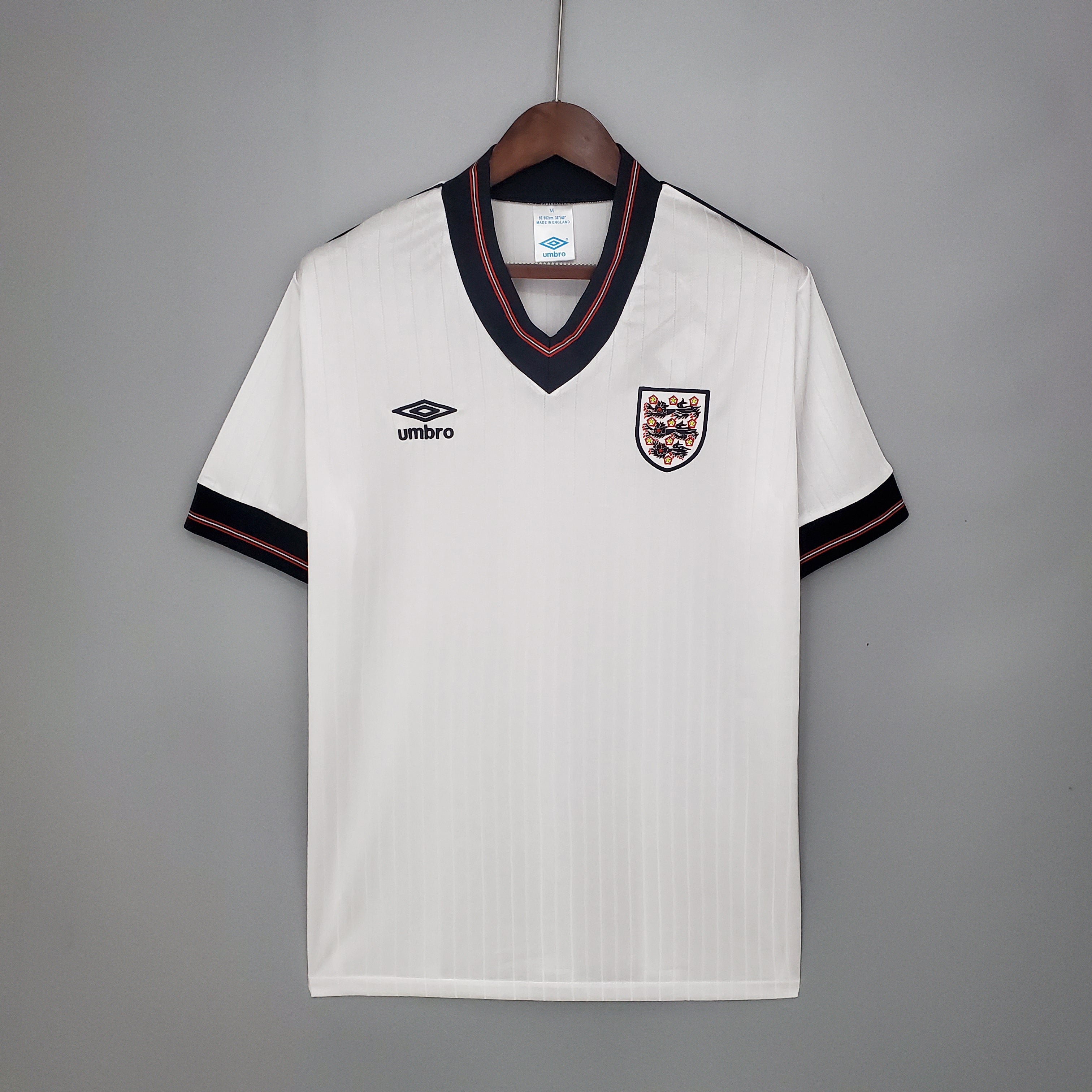 Retro 84/87 England home