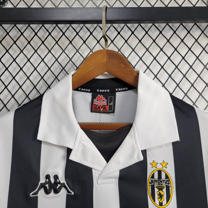 Retro 99/00 Juventus Home Long sleeve