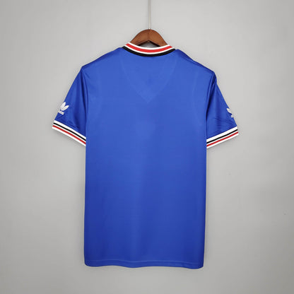 Retro 85/86 Manchester United away